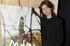 Filmová hádanka: Vnučka legendárního herce Jiřího Kodeta je nadějnou mladou herečkou. Víte, kdo to je?