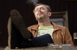 V Polabí je pěkně zapeklitý vztahový propletenec. Už i na Václava jde jaro a k pumpě nejezdí jen pro benzín a koláčky