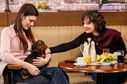 Do Ulice přichází nová postava. Diváci jsou nadšení a rozplývají se nad její roztomilostí