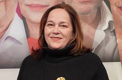 Ulice: Nejsympatičtější herečka slaví 74. narozeniny. Původně zpívala s Jarkem Nohavicou, teď ji diváci milují v seriálu