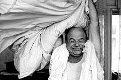 Zítra v podvečer se zastaví čas. Nova Cinema vysílá komedii, kterou polovina Čechů miluje a ta druhá se za ni stydí