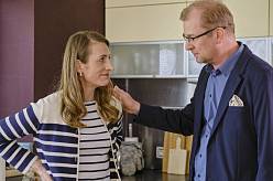 Tohle není komedie pro hlupáky. Anna Polívková exceluje v novém filmu se závažným tématem a inteligentním humorem