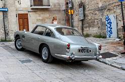 Emotivní finále velké série, nejdelší bondovka je tady. Co jste o ní možná nevěděli?