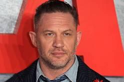 Tom Hardy byl vyhozen ze Země gangů. „No Hardy, no Mobland“, říkají fanoušci
