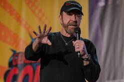 Krvavé diamanty: Ve čtvrtek k vám domů vtrhne Chuck Norris