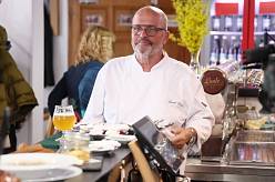 Zdeněk Pohlreich zasahuje v Jincích: Restauraci bývalého poslance trápí dluhy i chaotická kuchyně