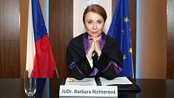 Nejbláznivější případ pořadu Soudkyně Barbara: Život s doslova chodící mrtvolou už ji nebaví Nejbláznivější případ pořadu Soudkyně Barbara: Život s doslova chodící mrtvolou už ji nebaví