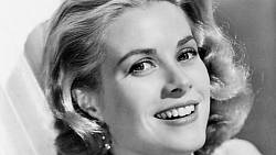 Herečka Grace Kelly si splnila svůj dětský sen. Stala se milovanou princeznou Herečka Grace Kelly si splnila svůj dětský sen. Stala se milovanou princeznou