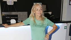 Veronika Žilková říká svému luxusnímu domu vejminek a přes pláč nad svým důchodem si žije jako v bavlnce Veronika Žilková říká svému luxusnímu domu vejminek a přes pláč nad svým důchodem si žije jako v bavlnce