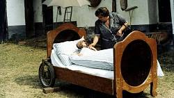 KVÍZ - ČESKÉ FILMY: 10 otázek ze Slunce, seno, jahody, které neví ani Venca Konopník KVÍZ - ČESKÉ FILMY: 10 otázek ze Slunce, seno, jahody, které neví ani Venca Konopník