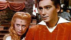Češi ji milovali, ale ona si vybrala samotu a obyčejný život. Skutečný příběh filmové princezny Češi ji milovali, ale ona si vybrala samotu a obyčejný život. Skutečný příběh filmové princezny