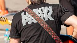 Sobotní Hyde Park: Frontman oblíbené světoznámé kapely exkluzivně Sobotní Hyde Park: Frontman oblíbené světoznámé kapely exkluzivně