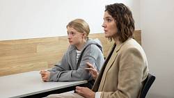 Příští týden v Ulici: Jedna zakrvácená a kolabující dívka, druhá nezvěstná a hledaná policií Příští týden v Ulici: Jedna zakrvácená a kolabující dívka, druhá nezvěstná a hledaná policií