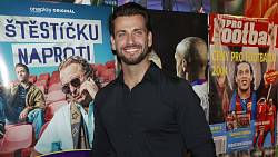 Na Oneplay míří něco tak bezvýznamné, jako je fotbal a Štěstíčku naproti Na Oneplay míří něco tak bezvýznamné, jako je fotbal a Štěstíčku naproti