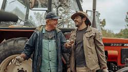 Bezedné záhony, čolci, kuňky a maringotka – survival na Farmě Vojty Kotka