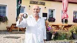 Ano, šéfe: Nečekali ani jednu hvězdu a nakonec dostali dvě. Jak dnes bojují o hosty Ludvík s Janou