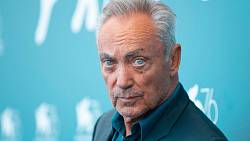 Zemřel Udo Kier, zmizel podmanivý pohled padoucha