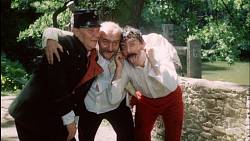 Kvíz: Legendární pohádka Tři veteráni oslavila 40 let. Jak dobře si ji pamatujete?