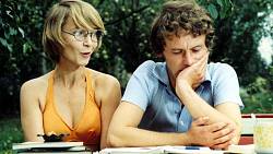 KVÍZ: Scény z českých filmů, které jste viděli stokrát. Ale víte, ze kterého jsou roku?