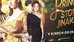 Krásná Markéta ze ZOO miluje Adama ze seriálu Pan profesor