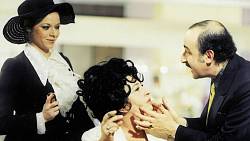 Kvíz: Uhodnete, kdo je uvědomělá školačka na obrázku? Jde o slavnou českou herečku. Chytří ji poznají do 3 sekund