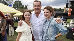 Etzler bez masky: Jak opravdu žije hvězda seriálu Polabí