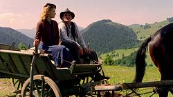 Zítra večer poběží na ČT 1 český trhák nominovaný na Oscara. Cizinci z něj šílí, v Česku zůstal nedoceněný