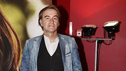 Dnešní oslavenec Jan Kolařík si v Ulici zahrál jednoho z potenciálních otců Adriany Dnešní oslavenec Jan Kolařík si v Ulici zahrál jednoho z potenciálních otců Adriany