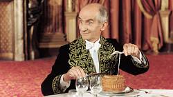 Křidýlko nebo stehýnko: Louis de Funès jako kritik restaurací, i když měl ve skutečnosti přísnou dietu