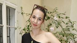 Dnes slaví narozeniny Michaela Tomešová z Ulice Dnes slaví narozeniny Michaela Tomešová z Ulice