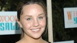Amanda Bynes je další „dětskou hollywoodskou celebritou“, která je v blázinci častěji než doma Amanda Bynes je další „dětskou hollywoodskou celebritou“, která je v blázinci častěji než doma