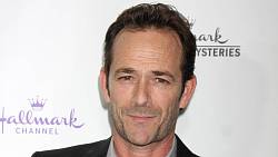 KVÍZ: Fešáky z Beverly Hills 90210 jste milovali. Dokažte, že znáte jména jejich představitelů KVÍZ: Fešáky z Beverly Hills 90210 jste milovali. Dokažte, že znáte jména jejich představitelů
