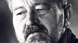 Kvíz: Jan Werich - génius českého humoru a divadla. 10/10 dají jen nejchytřejší