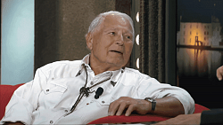 Zavzpomínejte s námi na Karla Fialu, legendárního Limonádového Joe Zavzpomínejte s námi na Karla Fialu, legendárního Limonádového Joe