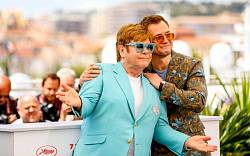 Když se stane z herce hudebník aneb tito herci se kvůli filmu naučili hrát na hudební nástroj Když se stane z herce hudebník aneb tito herci se kvůli filmu naučili hrát na hudební nástroj