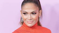 Filmové začátky Jennifer Lopez, zpěvačky, tanečnice a herečky, která i po padesátce vypadá zatraceně sexy