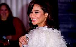 Princezna z cukrárny: Dvojrole Vanessy Hudgens v přeslazené vánoční romanci Princezna z cukrárny: Dvojrole Vanessy Hudgens v přeslazené vánoční romanci