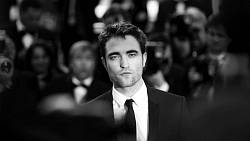 Britský bouřlivák Robert Pattinson oslavil 13. května narozeniny: Je mu krásných 35 let a porno časopisy už nekrade