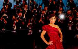 Noomi Rapace, éterická bytost s kočovnou duší Noomi Rapace, éterická bytost s kočovnou duší