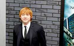 Rupert Grint slaví 32. narozeniny. Z roztomilého mouly vyrostl v charismatického herce, který zvládá i dramatické role Rupert Grint slaví 32. narozeniny. Z roztomilého mouly vyrostl v charismatického herce, který zvládá i dramatické role