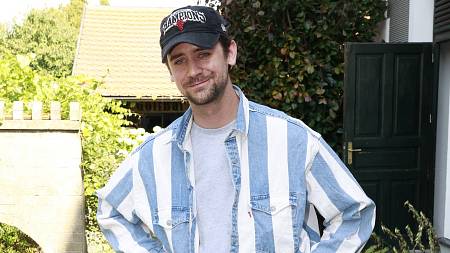 Jan Komínek z Kamarádů je zamilovaný. Randí s modelkou