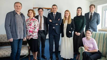 Ulice: Chceme zpátky Komoru zubních lékařů. Království hraček klidně zbourejte Ulice: Chceme zpátky Komoru zubních lékařů. Království hraček klidně zbourejte