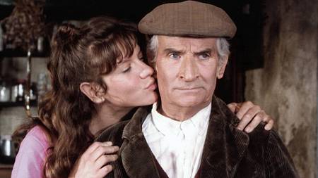 Adventní víkend u televize stojí za to, rozlenošíte se jedna dvě