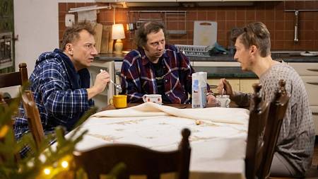 Příští týden v Ulici: Začínáme ve čtvrtek 1. ledna nahotinkami a divokou pánskou jízdou