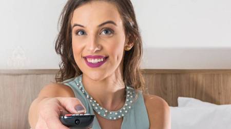 Pánové, dnes nemáte šanci. Večer na Primě běží film, který si žádná žena neodpustí. Mužům je nebezpečný