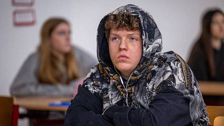 Příští týden v Ulici: Strach o život kamaráda, šok pro Království hraček a odkopnutý Prokop