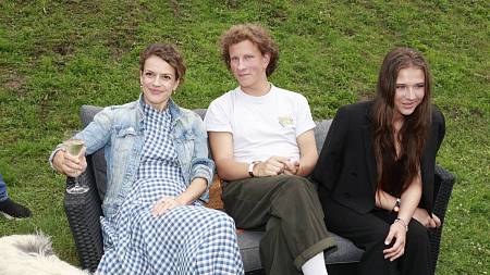 Polabí: Beáta vrká s Hynkem, Adam zase s Dominikou. Jak to asi dopadne