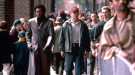 Dnes večer se na Nova Cinema rozjede film, který je tajemnější než hrad v Karpatech, a půjde vám z něj hlava kolem