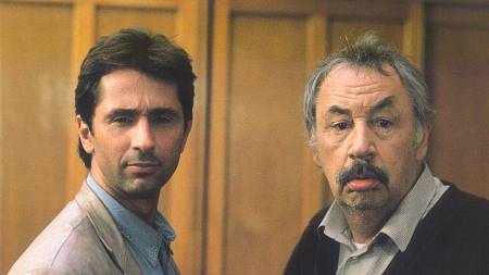 Prohnilí policisté znovu na scéně. Sobota večer nabídne kultovní krimikomedii