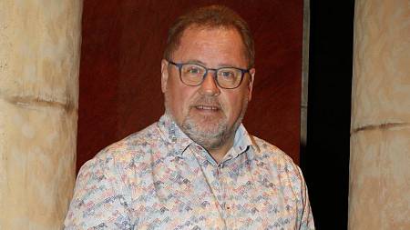 Drbárna ze Strání – Kamarádi: Problém s Davidovou matkou nakonec vyřeší Kája. Bláha se rozhoduje o odchodu z ordinace, ale něco ho zastaví